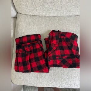 Wondershop Red and Black Plaid Women's Pajama Set